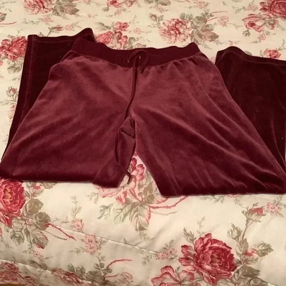 Liz Claiborne Women’s Burgundy Track Pants With Elastic Waist Band Size Medium - Picture 1 of 14